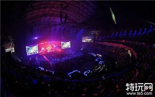 《方舟生存飞升》DLC“失落禁域”明日上线